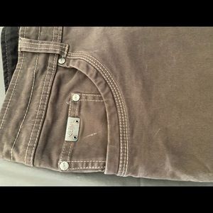 Kuhl renegade pants 34